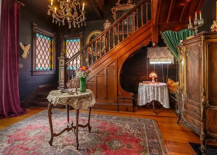 Magical Victorian Near Hiking Wine Trail Holiday home *