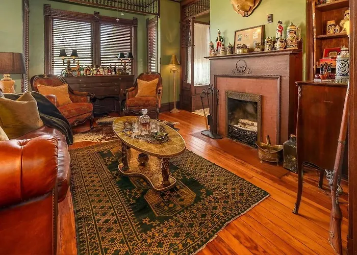 Magical Victorian Near Hiking Wine Trail Holiday home